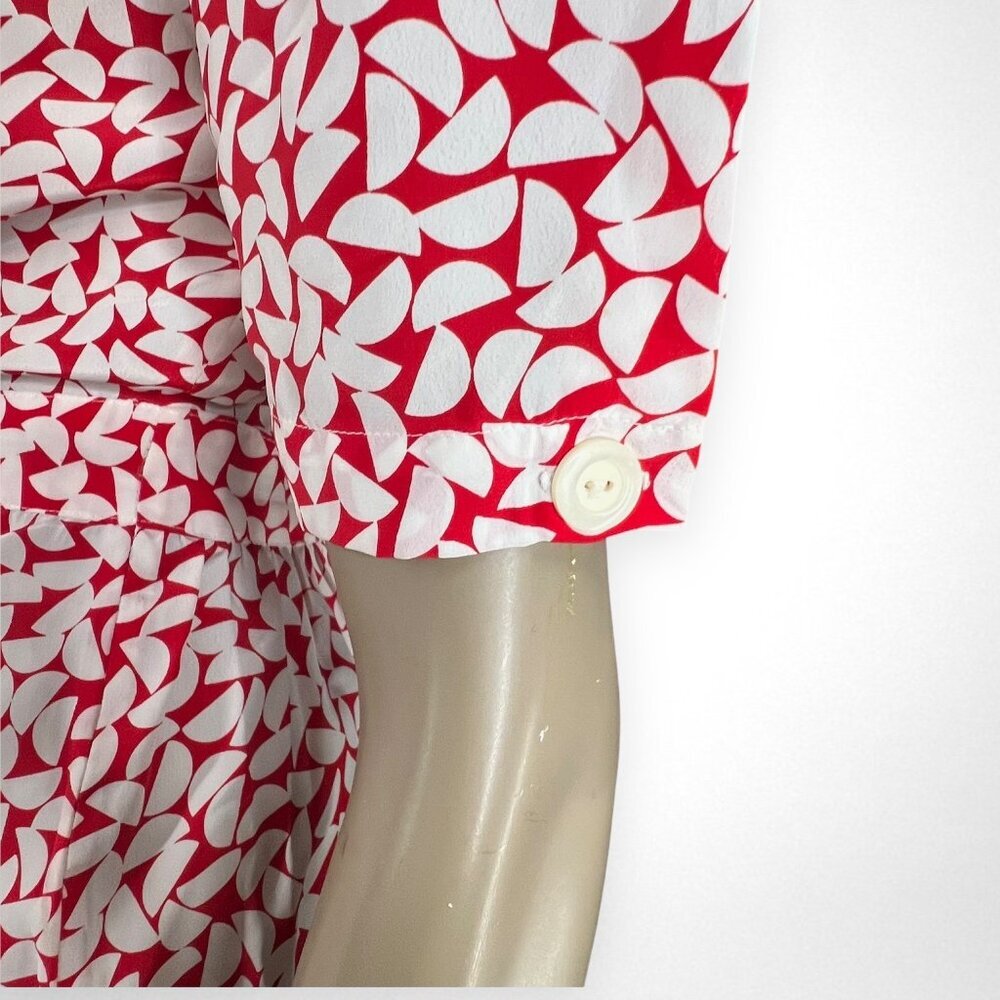 Vintage Red & White Abstract Pattern Dress With Short Sleeves & Button Details 4 - Picture 4 of 9